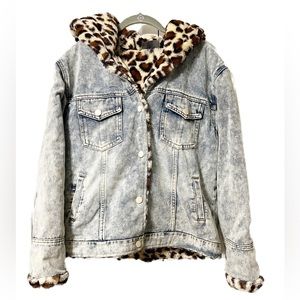 D&D Denim Wear Denim Jacket Size M